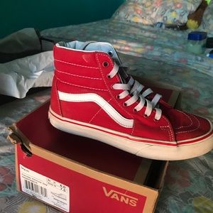 Hightop Red Vans